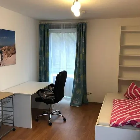 Business Mit Perfekter Verkehrsanbindung Regensburg